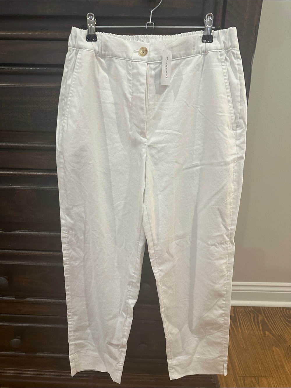 Banana Republic Women’s  White Cotton Blend Chinos - Relaxed Tailor xs